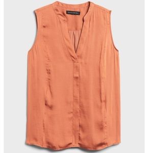 Banana Republic V-Neck Sleeveless Blouse - Size S Tall - Color - Rusty Orange